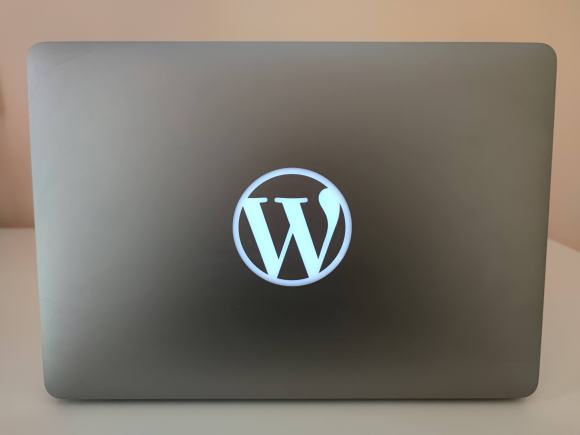 WordPress laptop, a gift from Automattic